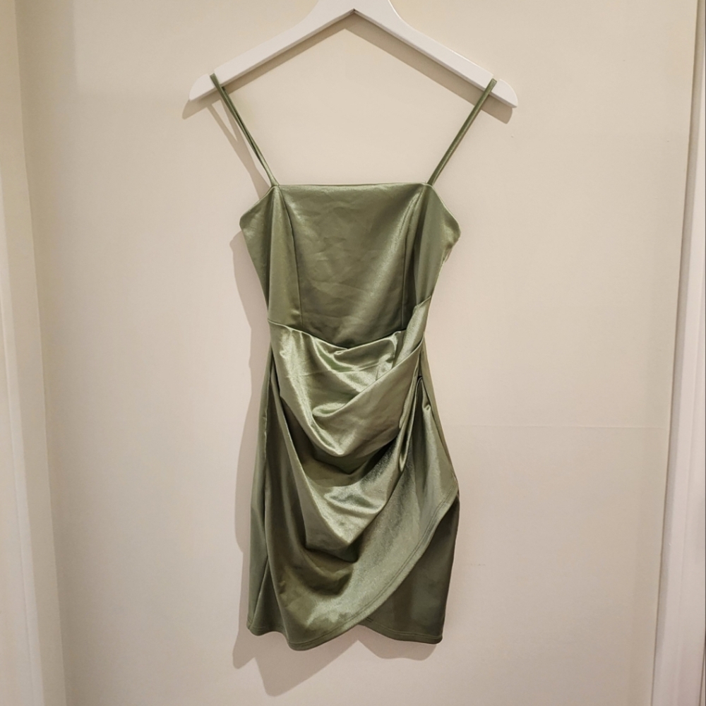 NWT Windsor: Sage Mini Dress (Size S)
